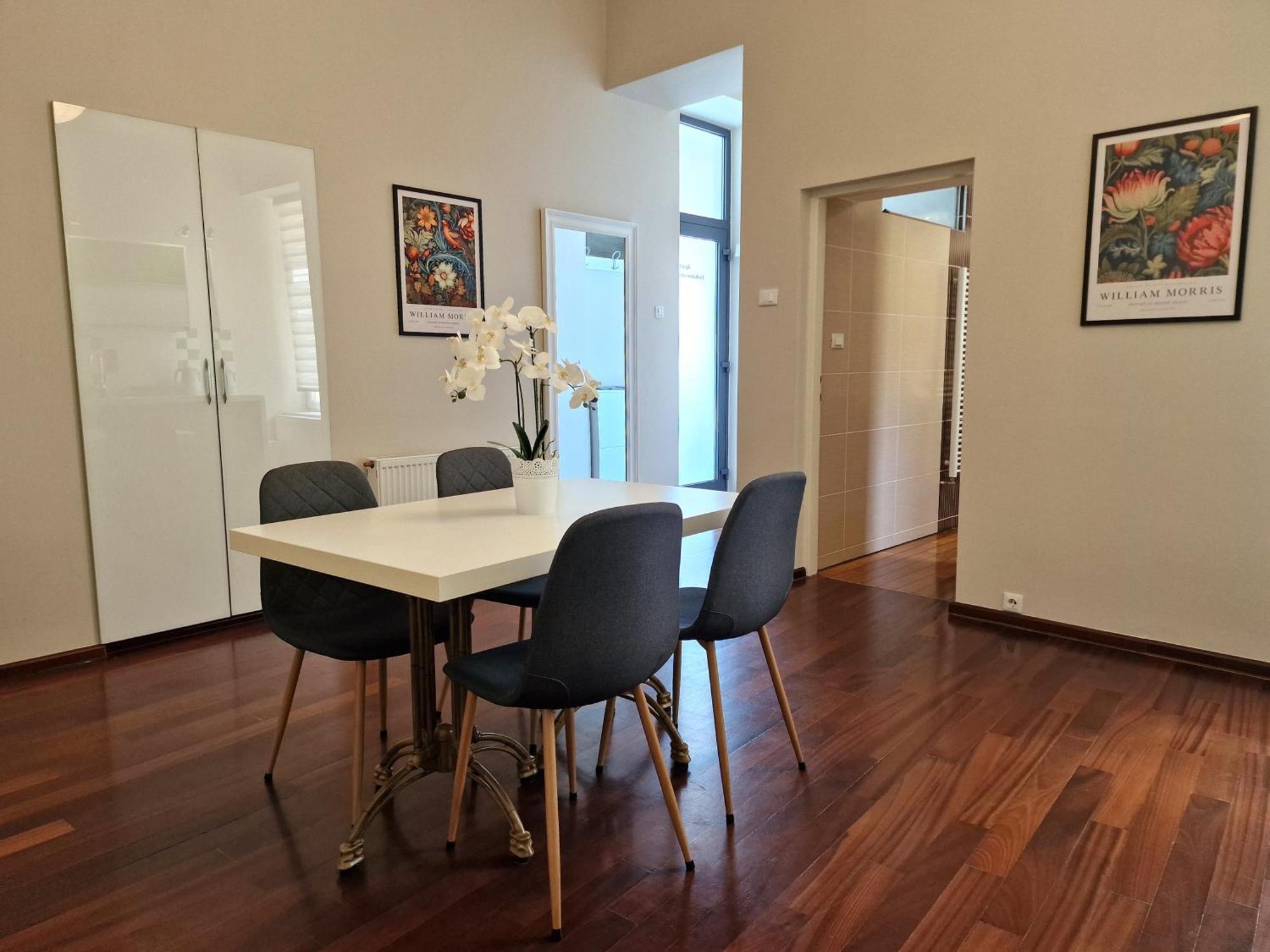 Apartment Exclusive View Cvjetni Trg Zágráb Kültér fotó